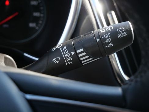 Used 2024 Chevrolet Equinox LT image 27