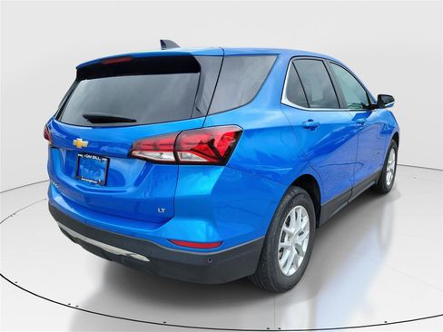 Used 2024 Chevrolet Equinox LT w/ LPO, Floor Liner Package FWD image 4