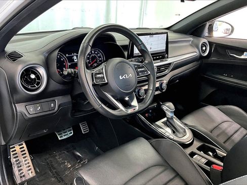 Used 2023 Kia Forte GT-Line w/ GT-Line Premium Package image 14