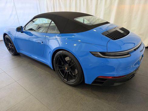 Certified 2023 Porsche 911 Carrera GTS image 3