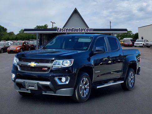 Used 2017 Chevrolet Colorado Z71 AWD/4WD image 1