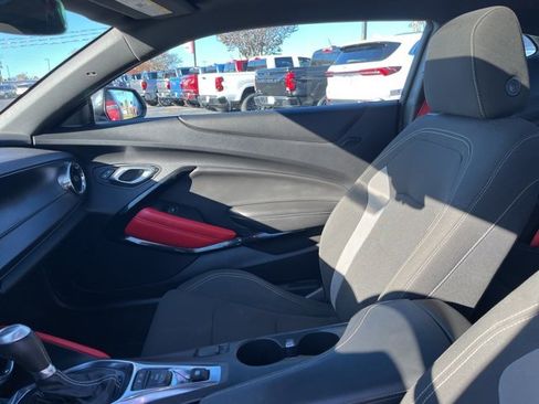 Used 2021 Chevrolet Camaro SS w/ Redline Edition image 10
