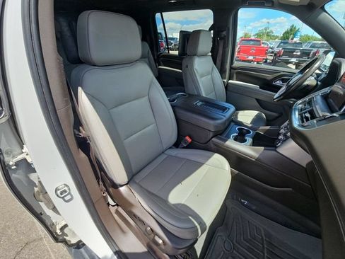 Used 2021 GMC Yukon XL SLT w/ SLT Premium Package AWD/4WD image 19