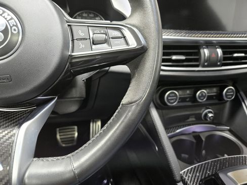 Used 2022 Alfa Romeo Stelvio Quadrifoglio w/ Active Assist Plus Package image 16