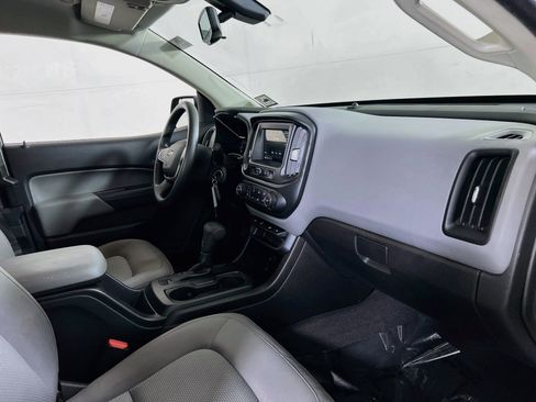 Used 2019 Chevrolet Colorado W/T w/ Custom Special Edition AWD/4WD image 25