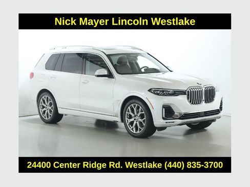 Used 2022 BMW X7 xDrive40i w/ Premium Package AWD/4WD image 1