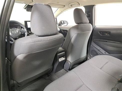 Used 2025 Toyota Corolla LE image 11