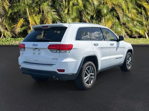 Used 2018 Jeep Grand Cherokee Limited RWD image 4