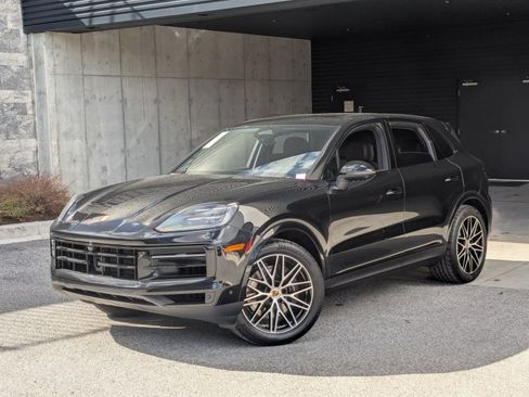 New 2026 Porsche Cayenne AWD/4WD image 1