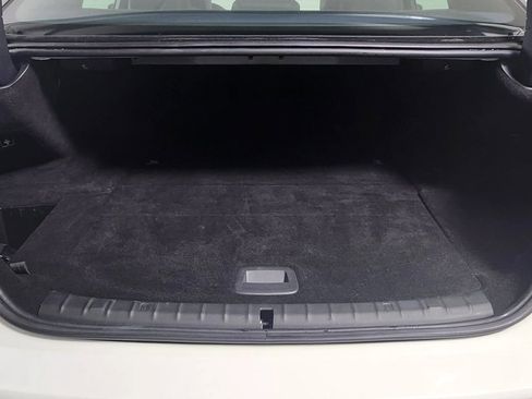 Used 2019 BMW 530e w/ M Sport Package image 16