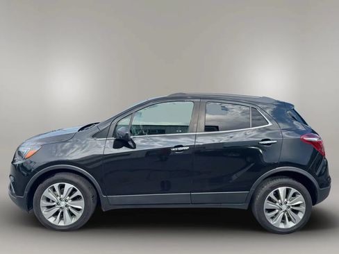 Used 2020 Buick Encore Preferred w/ Safety Package FWD image 5