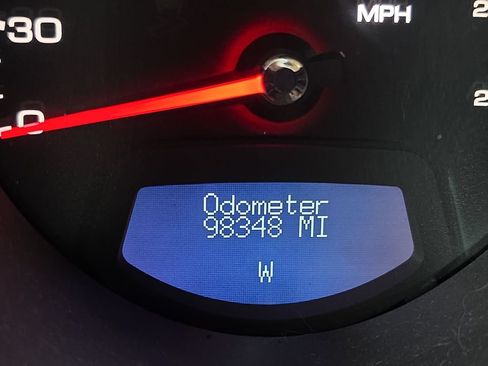 Used 2013 Cadillac CTS Luxury RWD image 21