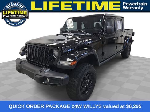 Used 2022 Jeep Gladiator Sport AWD/4WD image 1