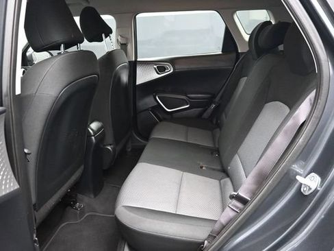 Used 2023 Kia Soul LX FWD image 10