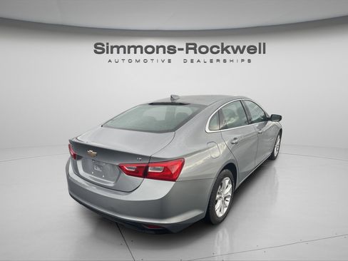 Used 2023 Chevrolet Malibu LT image 8