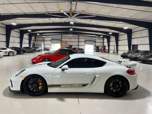 Used 2016 Porsche Cayman GT4 image 76