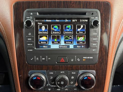 Used 2016 Chevrolet Traverse LTZ w/ LPO, 'HIT The Road' Package FWD image 26