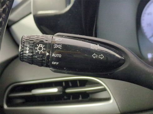 Used 2024 Hyundai Palisade SEL w/ Premium Package image 32