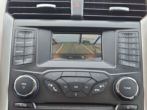 Used 2018 Ford Fusion S image 18