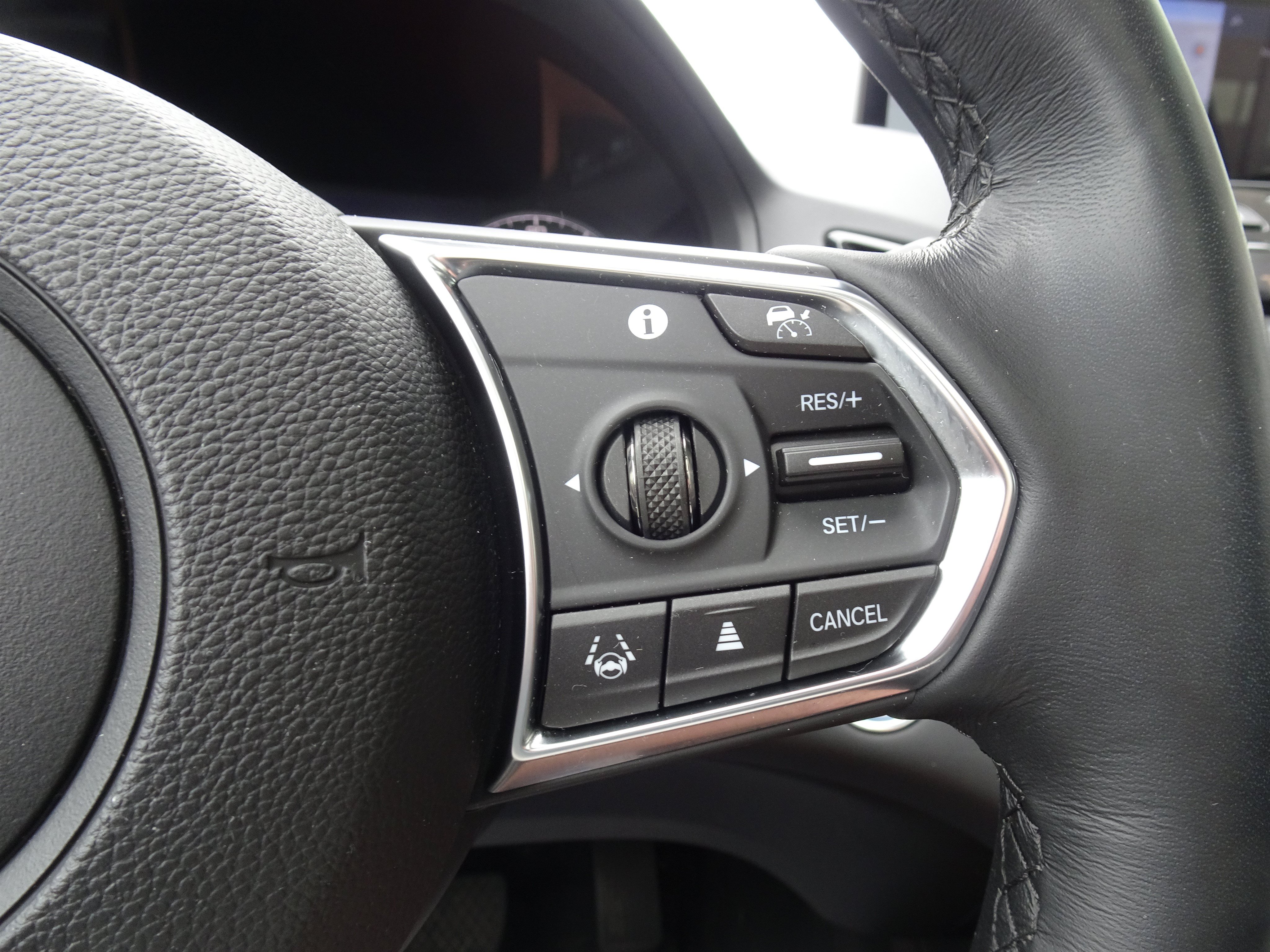 Used 2023 Acura RDX w/ Technology Package AWD/4WD image 22