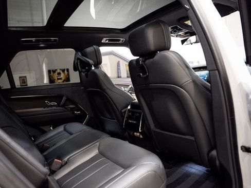 Used 2025 Land Rover Range Rover Sport Dynamic SE image 7