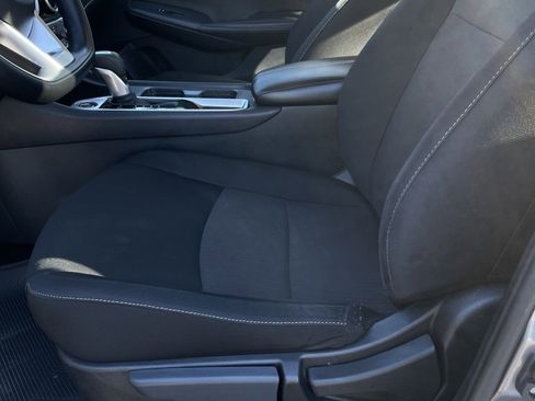 Used 2024 Nissan Sentra SV image 22