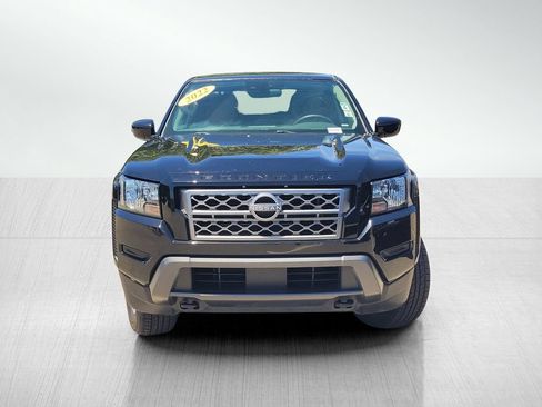 Used 2022 Nissan Frontier SV w/ Technology Package AWD/4WD image 2
