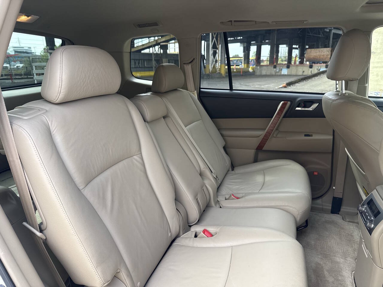 Used 2008 Toyota Highlander Limited AWD/4WD image 15