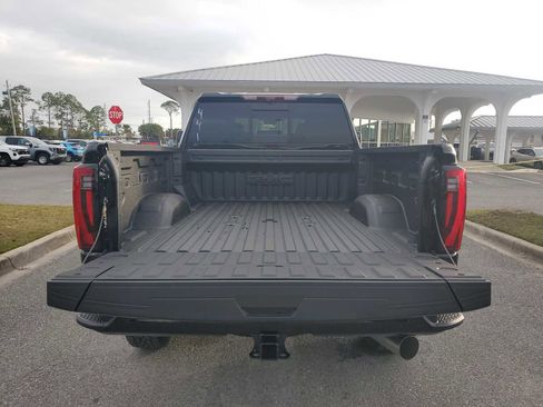 New 2026 GMC Sierra 3500 Denali w/ Denali Reserve Package image 5