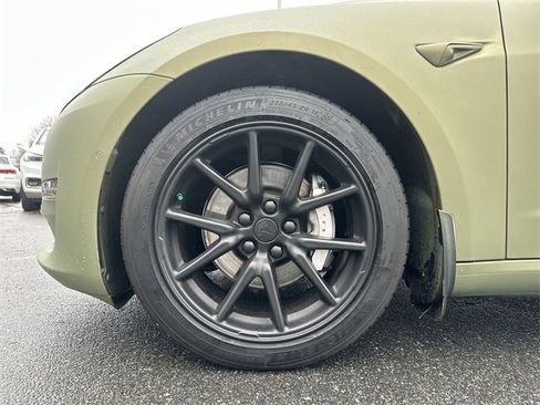 Used 2020 Tesla Model 3 Standard Range Plus image 11