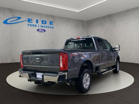 New 2026 Ford F250 XLT w/ FX4 Off-Road Package AWD/4WD image 7