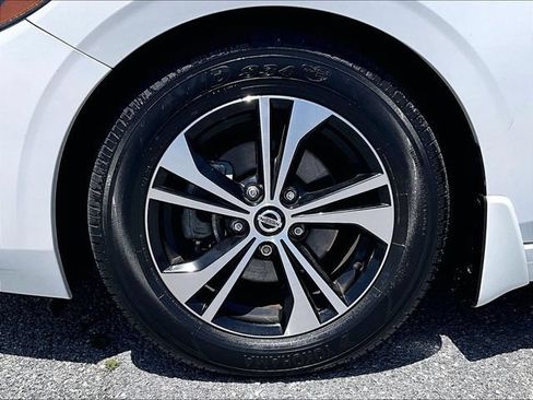 Used 2021 Nissan Sentra SV FWD image 7