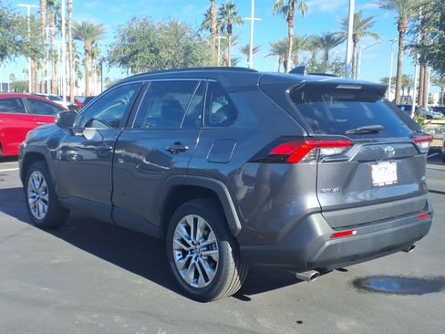 Certified 2023 Toyota RAV4 XLE Premium image 8