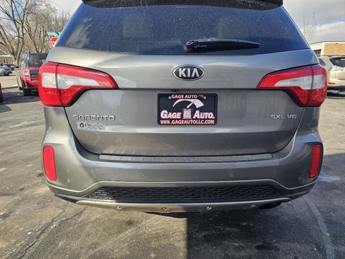 Used 2015 Kia Sorento SX image 10