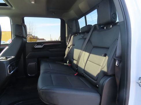 Certified 2025 GMC Sierra 3500 Denali w/ Denali Reserve Package image 46