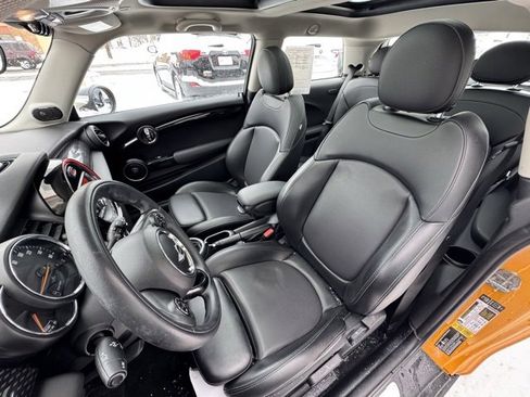 Used 2015 MINI Cooper S image 8