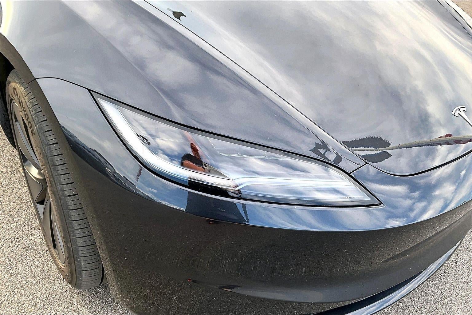 Used 2025 Tesla Model 3 Long Range AWD/4WD image 25
