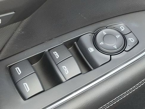 Used 2024 Buick Envision Preferred image 23