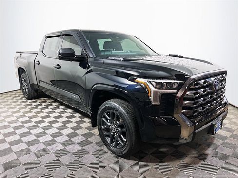 Used 2023 Toyota Tundra Platinum image 1
