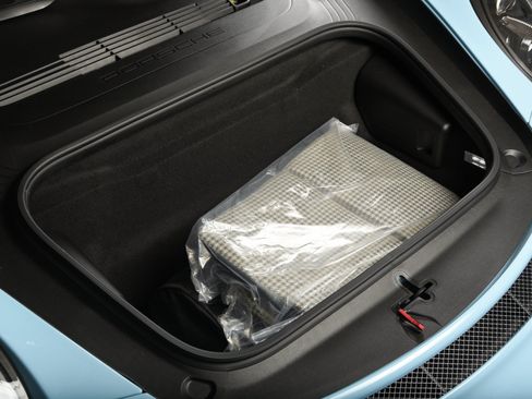 Used 2019 Porsche 911 Speedster RWD image 25
