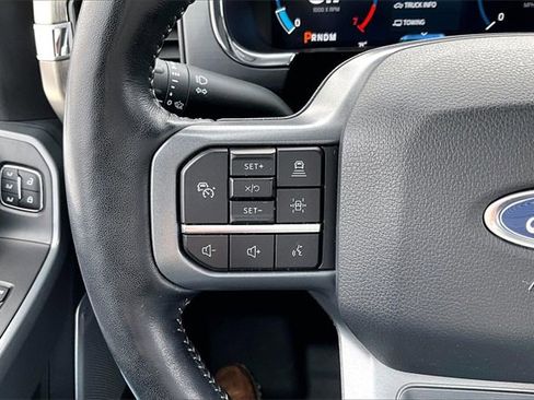 Used 2022 Ford F150 Lariat w/ Equipment Group 502A High image 18