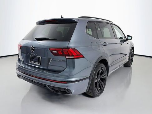 Used 2024 Volkswagen Tiguan SE R-Line AWD/4WD image 7