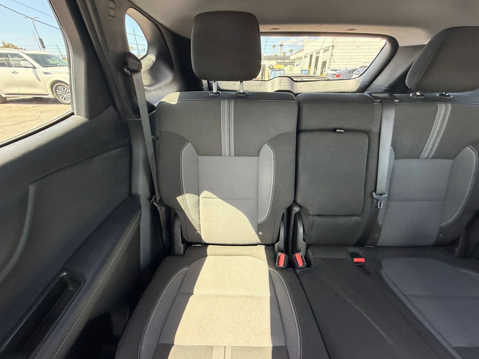 Used 2025 Chevrolet Blazer LT FWD image 39