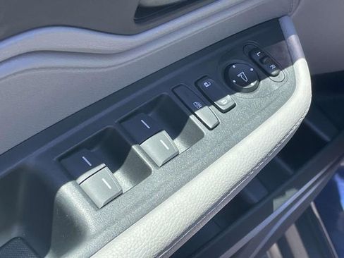 Used 2024 Honda Odyssey EX-L image 21