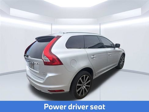 Used 2016 Volvo XC60 T6 w/ Proximity Package AWD/4WD image 24