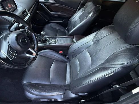 Used 2017 MAZDA MAZDA3 Grand Touring FWD image 13