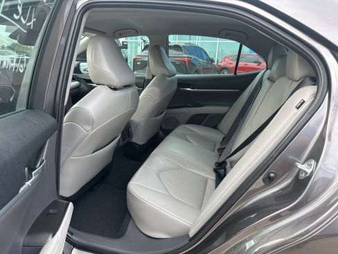 Used 2024 Toyota Camry XLE image 8