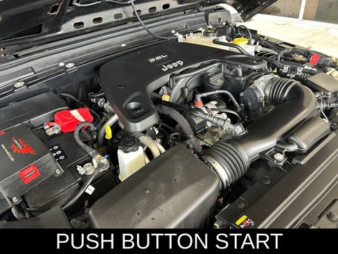 Used 2021 Jeep Wrangler Unlimited Rubicon AWD/4WD image 15
