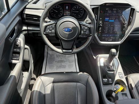 Used 2024 Subaru Crosstrek 2.5i Limited AWD/4WD image 4