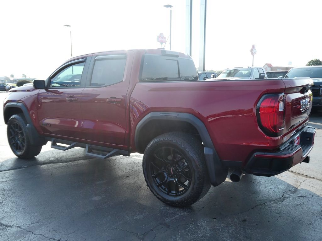 Used 2026 GMC Canyon AT4 w/ Technology Plus Package AWD/4WD image 8